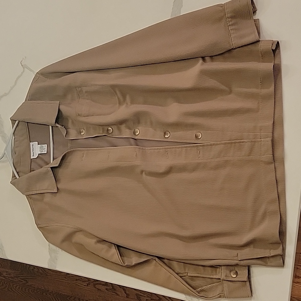 Brown Lightweight Jacket with Collar
